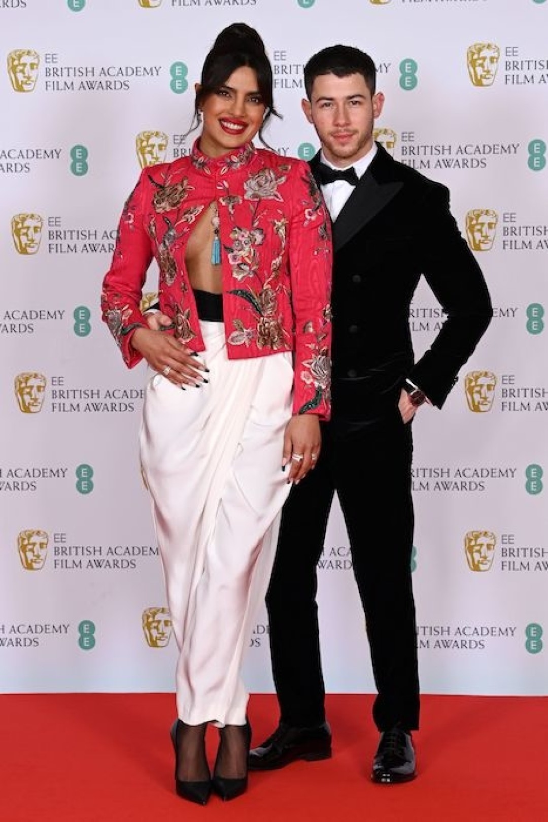 Приянка Чопра в Pertegaz и Ник Джонас