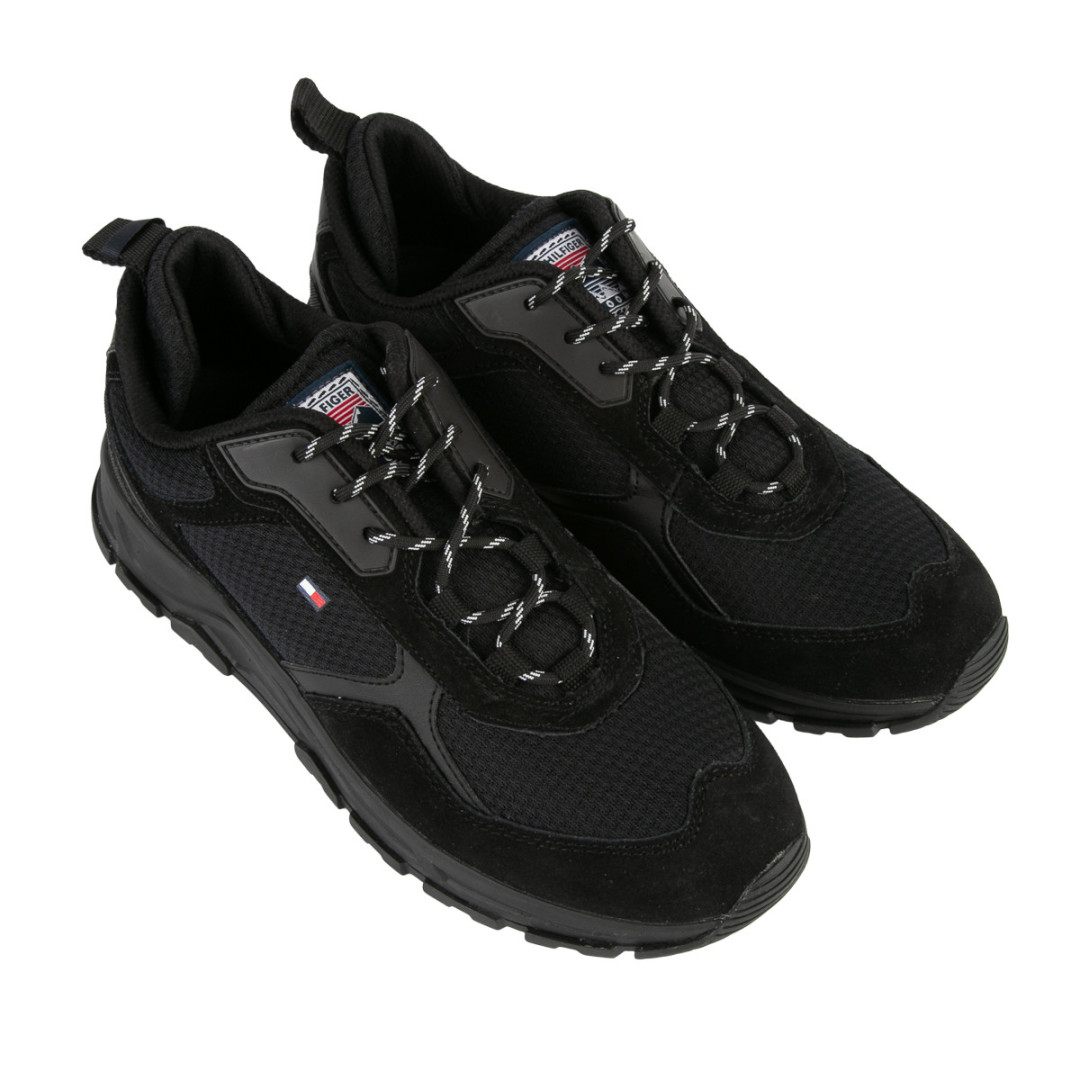 Tommy Hilfiger, Московский универмаг, Московский пр., 205, 207, 220, 7 693 руб.