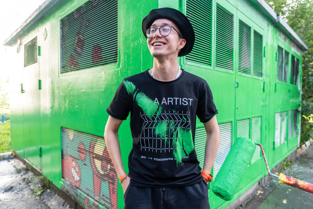 Художник Арсений и улица Фото: Григорий Постников