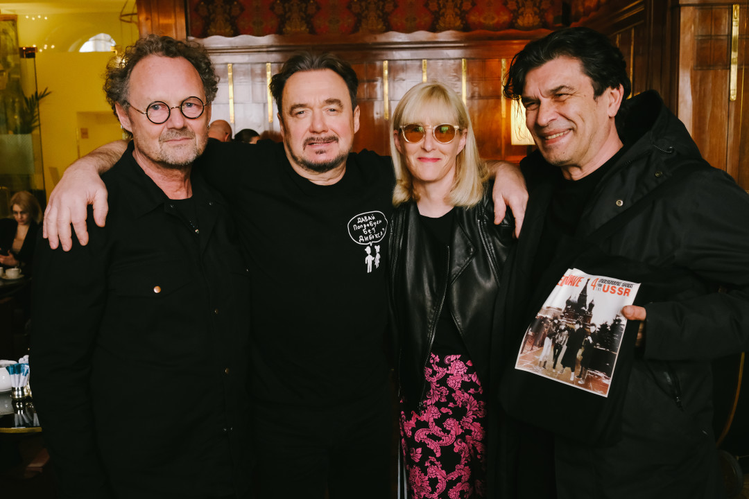 Юрий Каспарян, Джоанна Стингрей. Александр Титов, Игорь Тихомиров