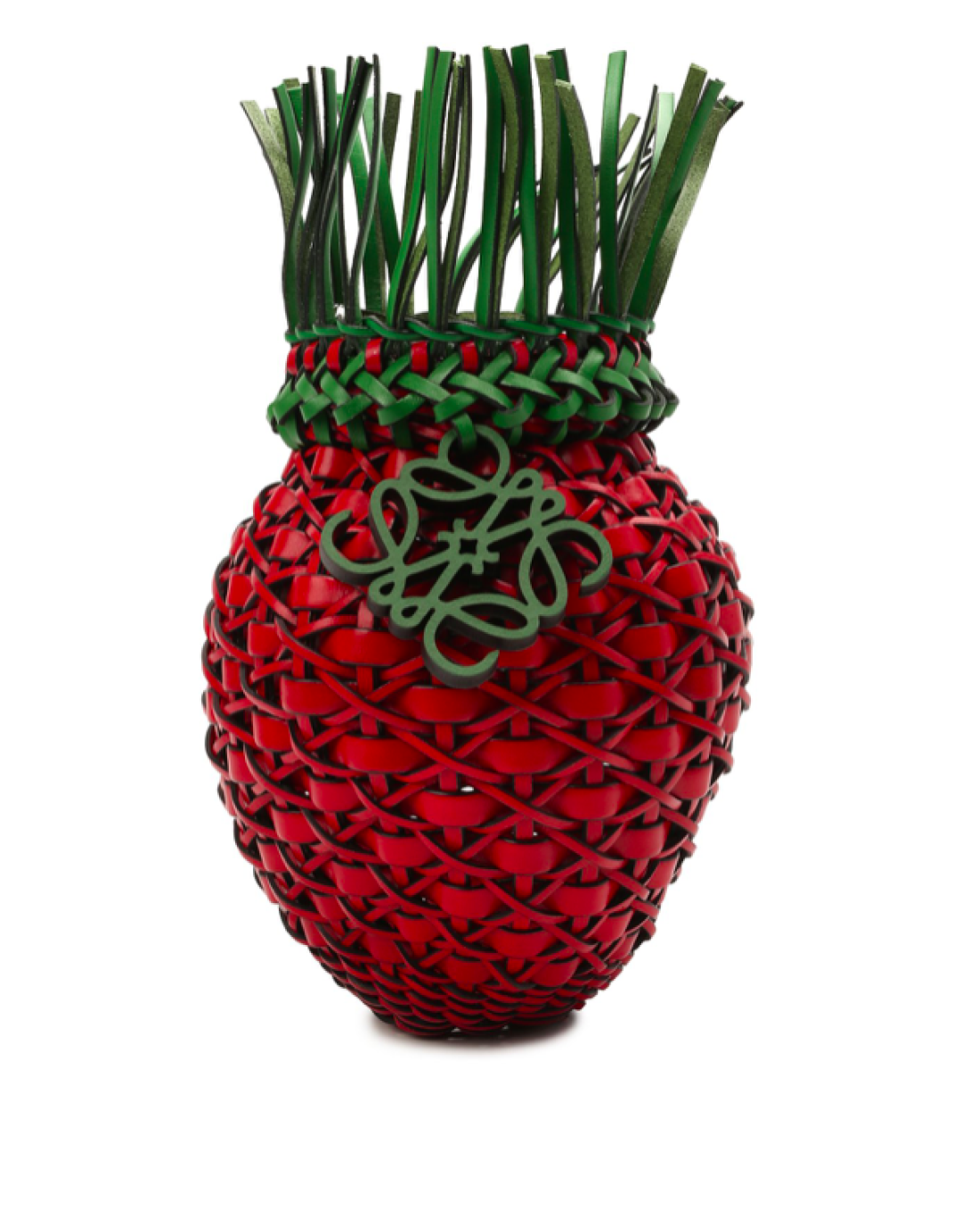 Loewe, ДЛТ, ул. Большая Конюшенная, 21-23, 144 000 руб.