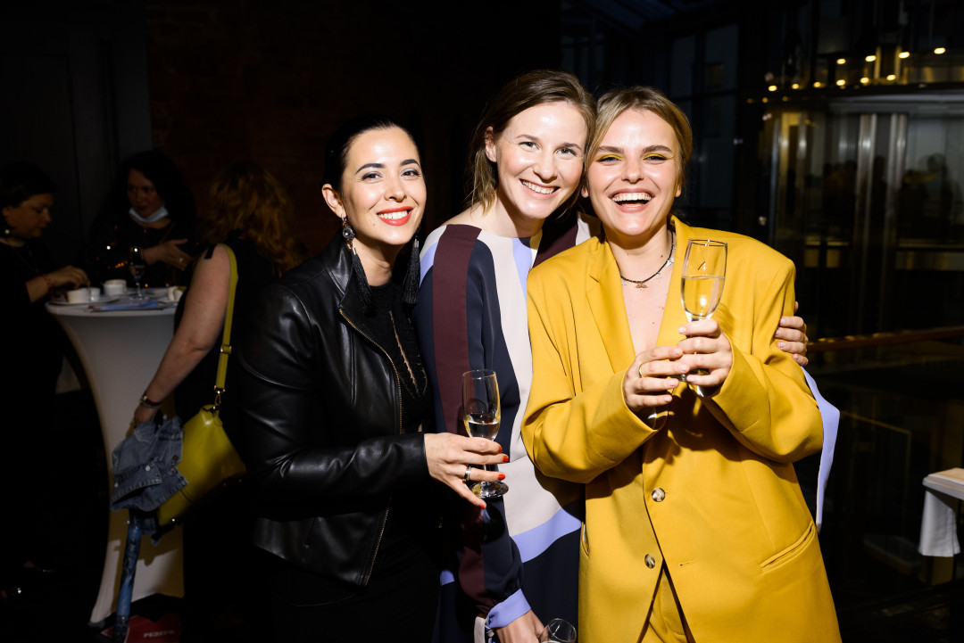 Марина Волошина, Екатерина Климова, Нина Михайлюк (фонд Alma Mater)