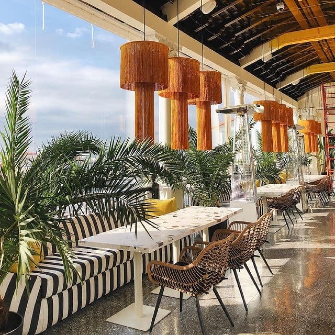 Ресторан «Дельфин и Русалка»