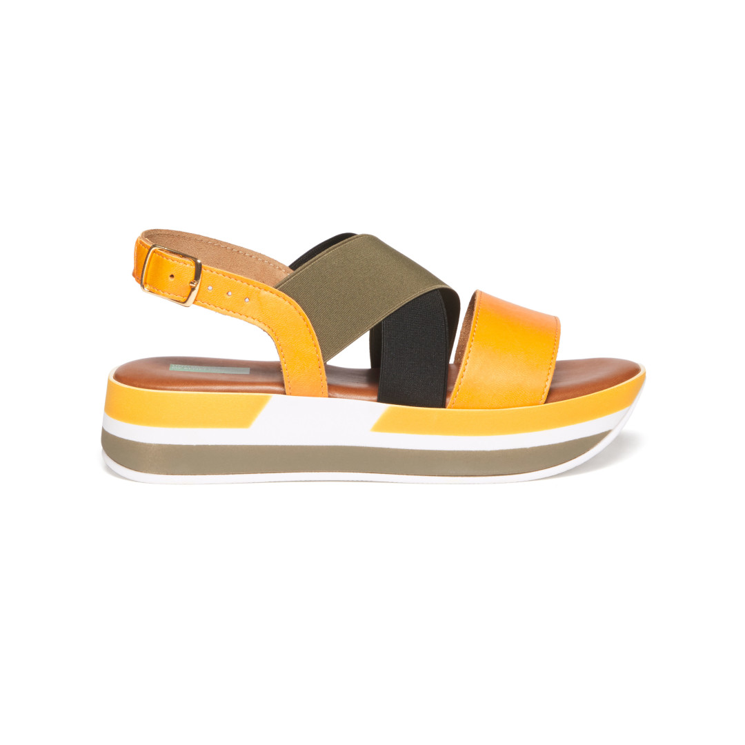 United Colors of Benetton, Невский пр., 56, 5 599 руб.