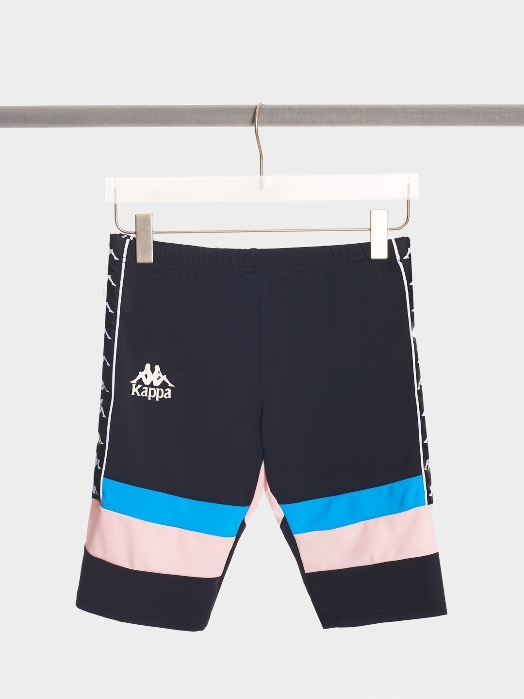 КАРРА, Au Pont Rouge, наб. реки Мойки, 73, 2 320 руб.