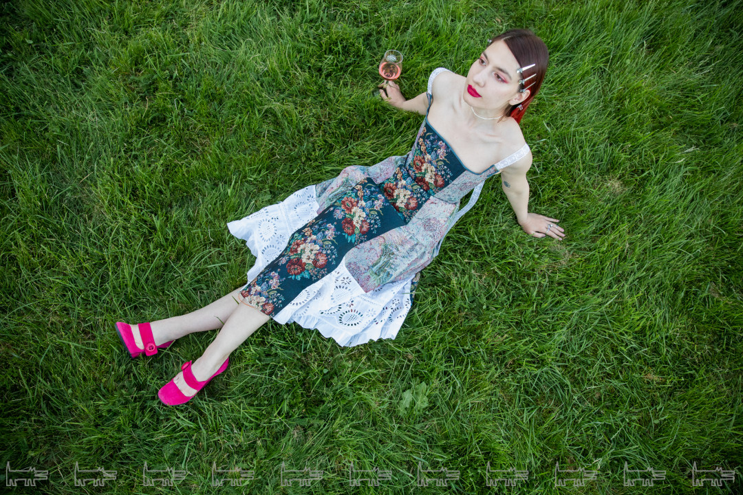 Полина Апреликова