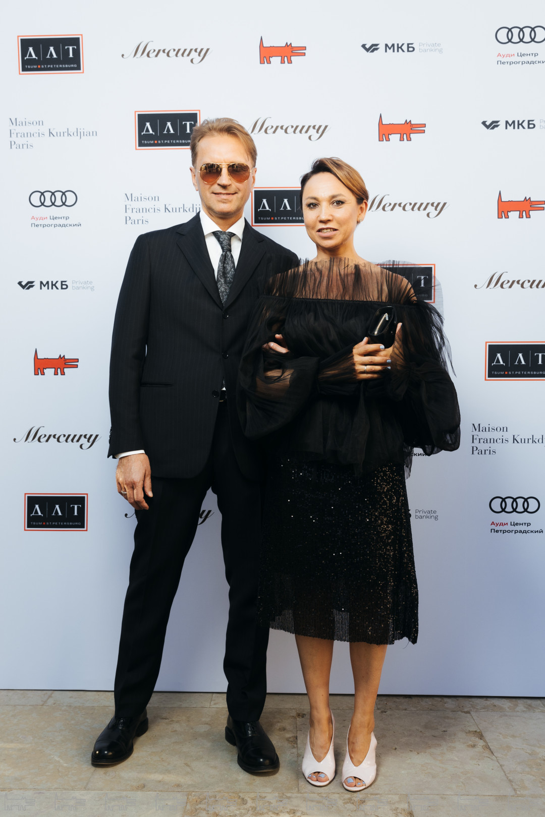 Владимир Савасин, Элиза Савасина