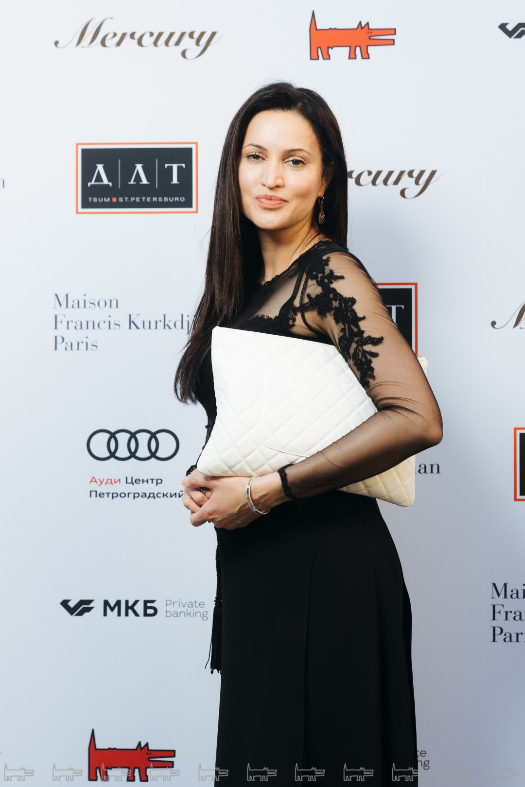 Суна Казиханова