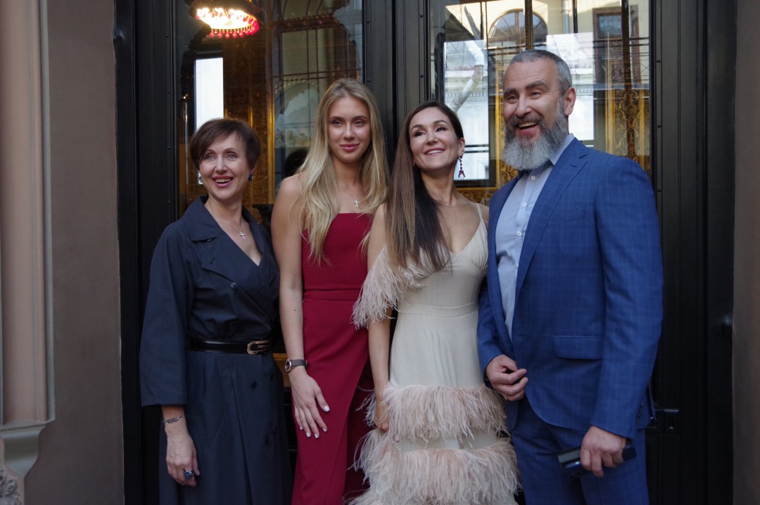 Алиса Петренко, Александр Праслов