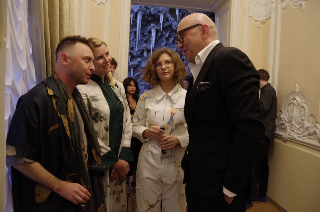 Роман Зверев, Михаил Петренко