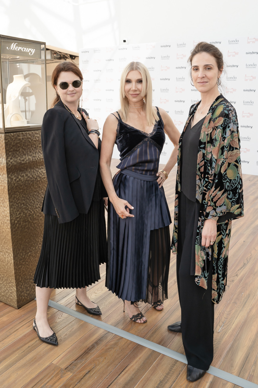 Наталия Текоева, Елена Окутина. Алена Поляничко