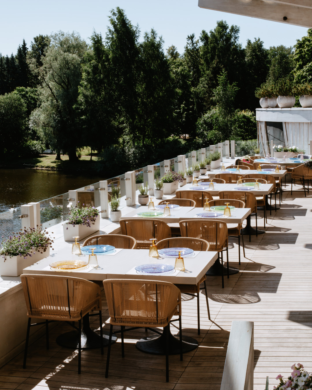 Il Lago dei Cigni Крестовский пр., 21