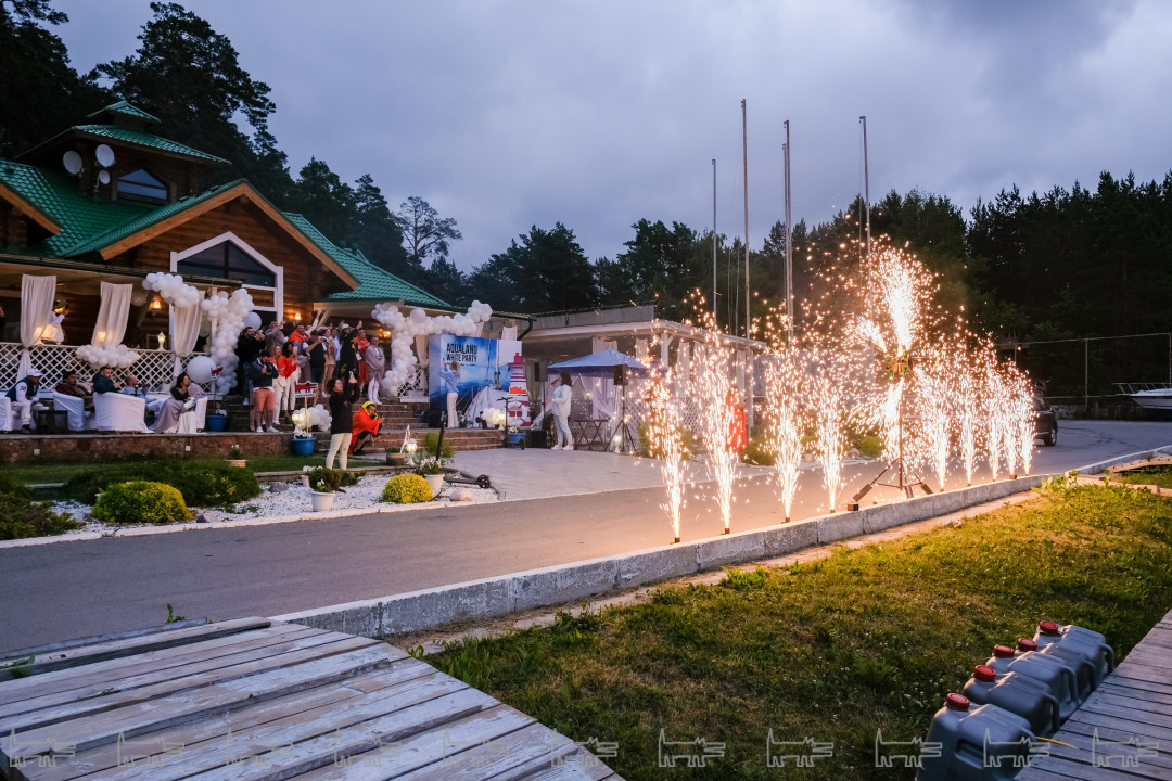 Яхт клуб аквалэнд бердск фото