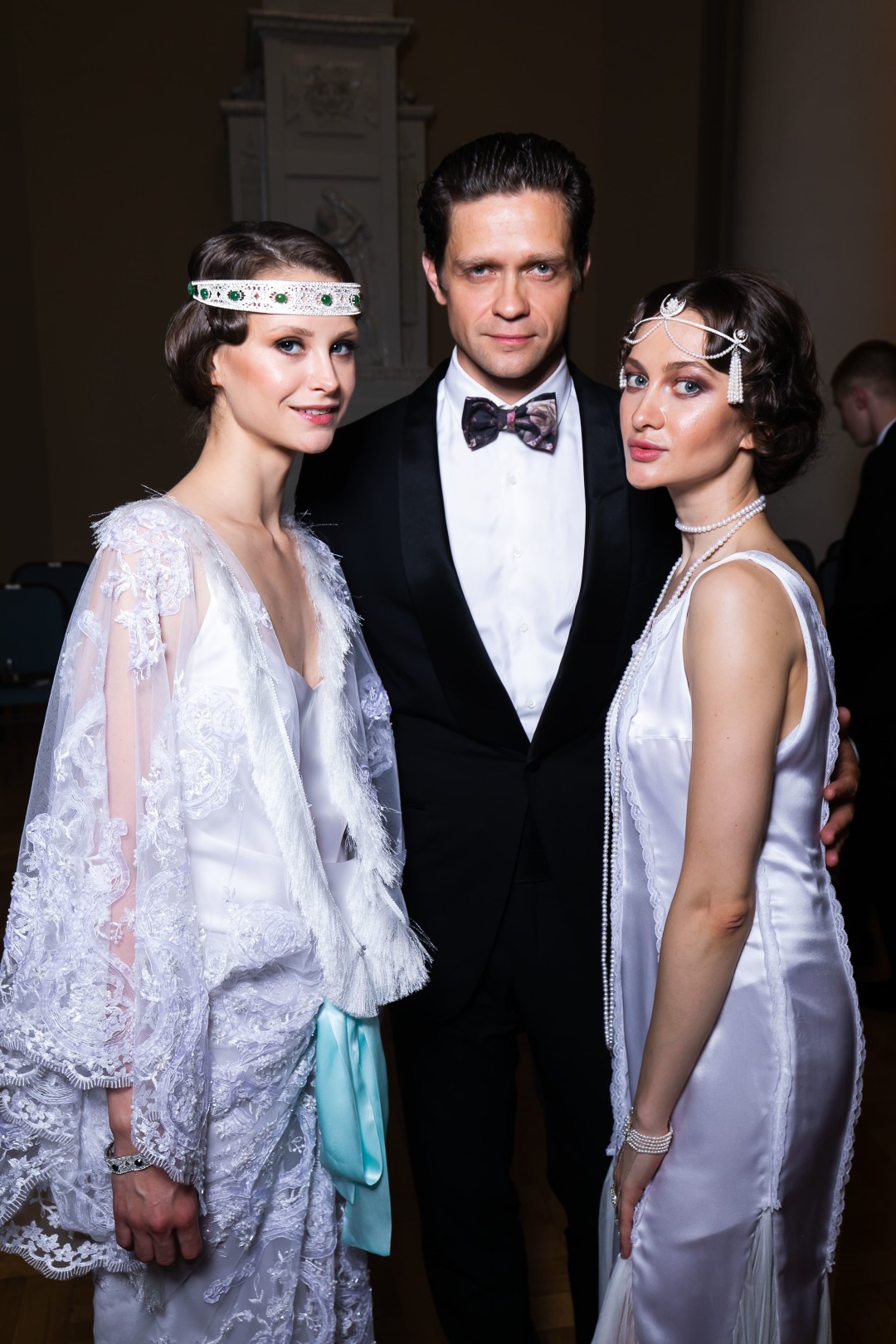 Юрий Смекалов. Элла Персон, Елена Трушина