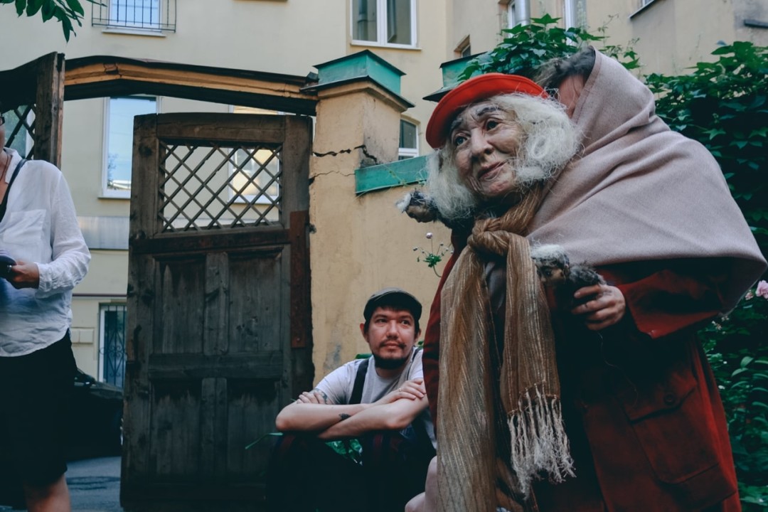 «Выходные бывают только раз в неделю»