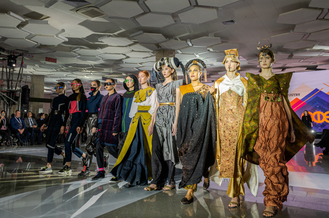 Показ коллекции студентов УГНТУ на форуме «ЛегПром-2020»