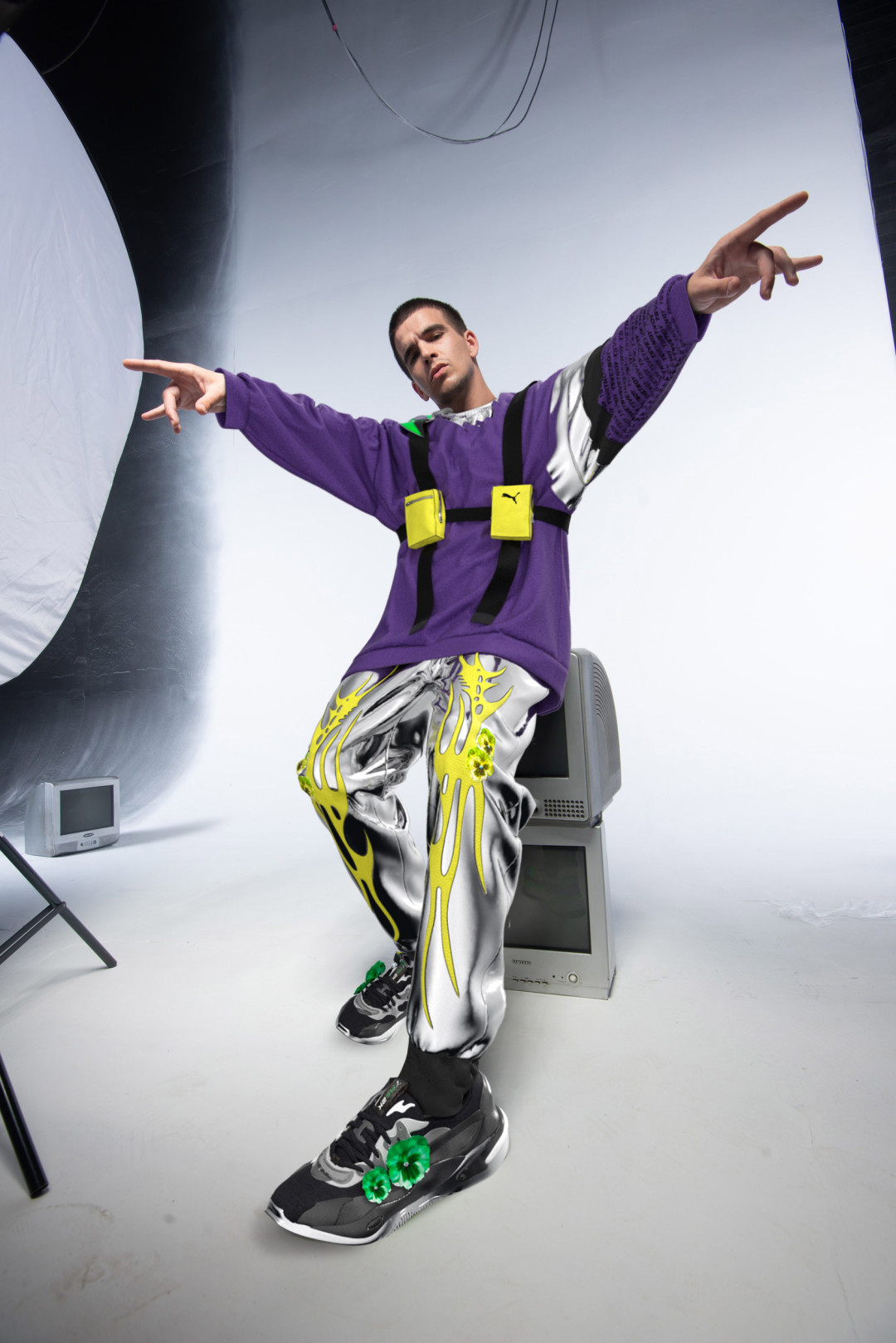 FEDUK в цифровой одежде Urban Flower Look by PUMA x Regina Turbina