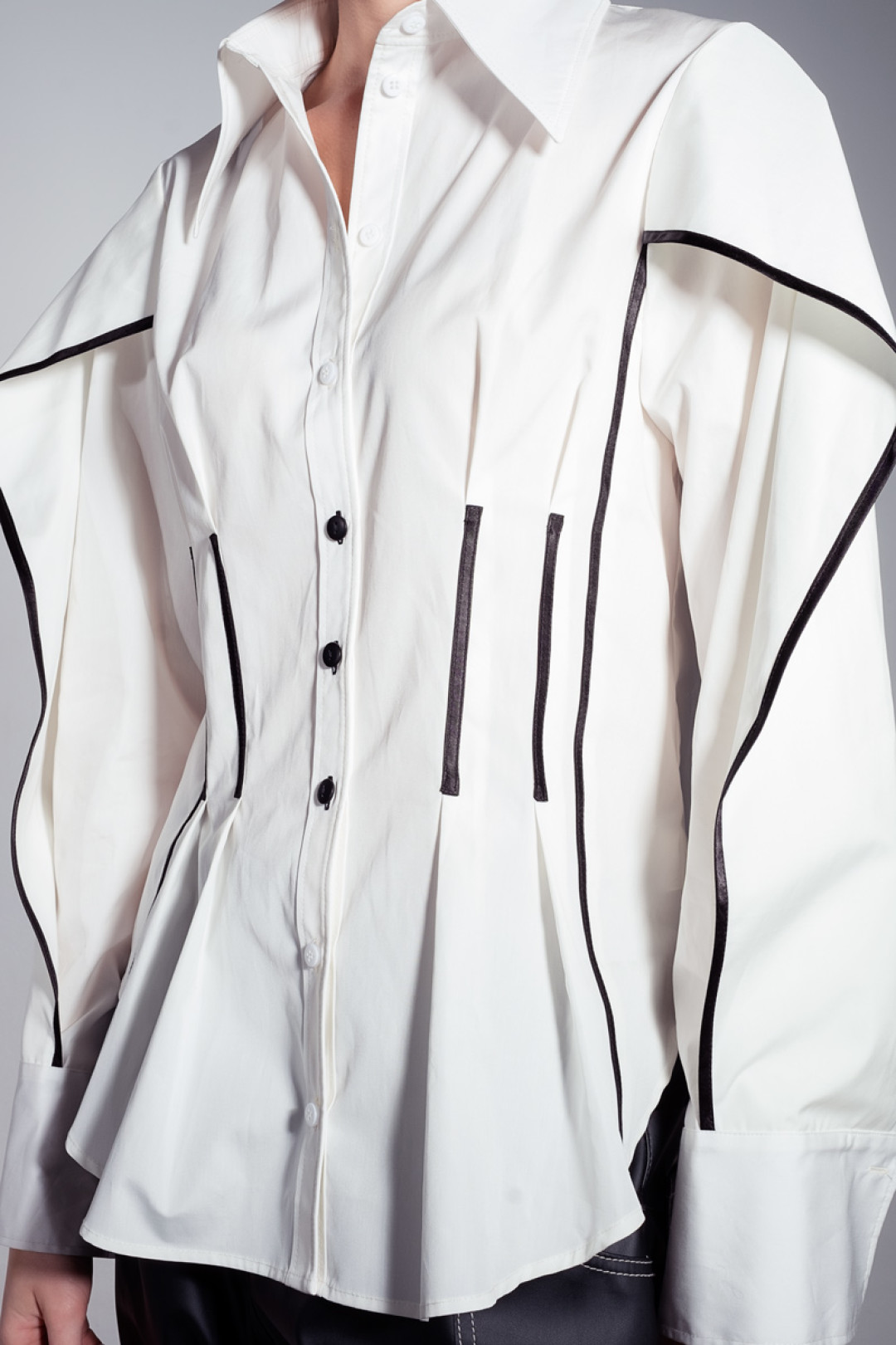 YANA BESFAMILNAYA, SUBBOTA, ул. Караванная, 14а, 16 500 руб.