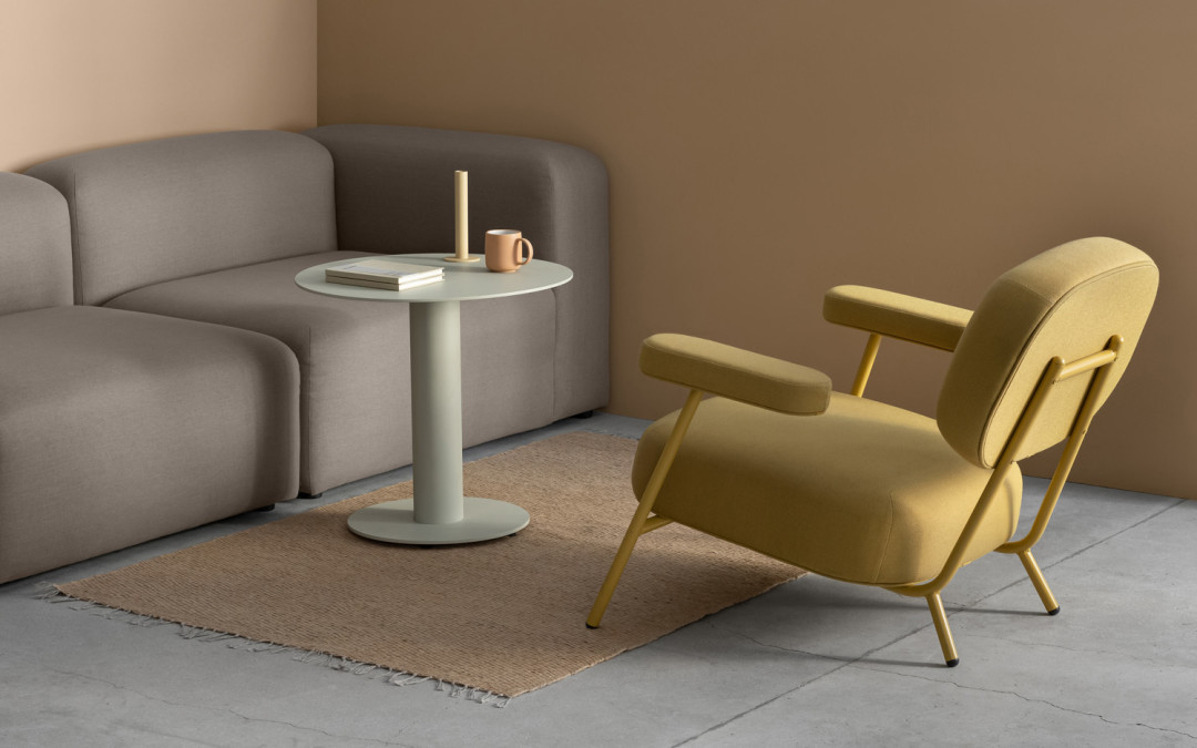 Диван «Чилл», стол «Мегастолик» и кресло «Каеф»