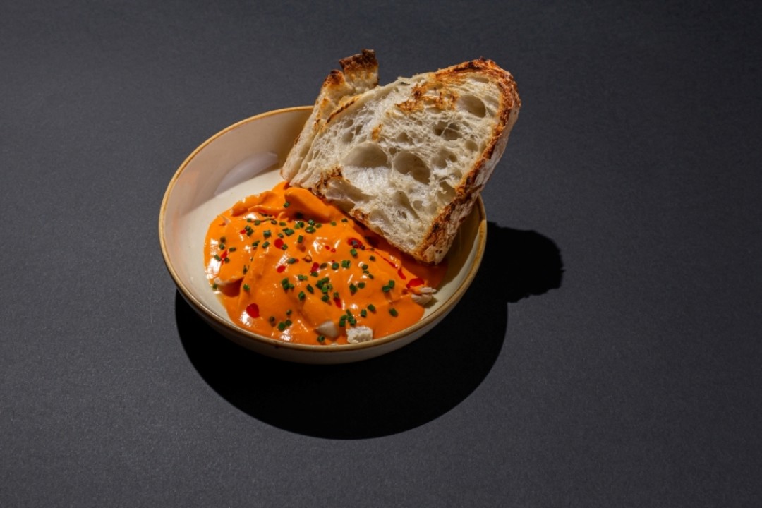 Филе кролика с кремом из перца