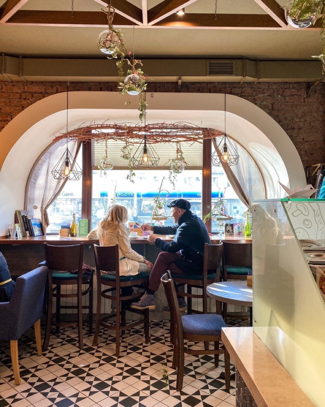 Kumpan Cafe Coffee&Wine Bar