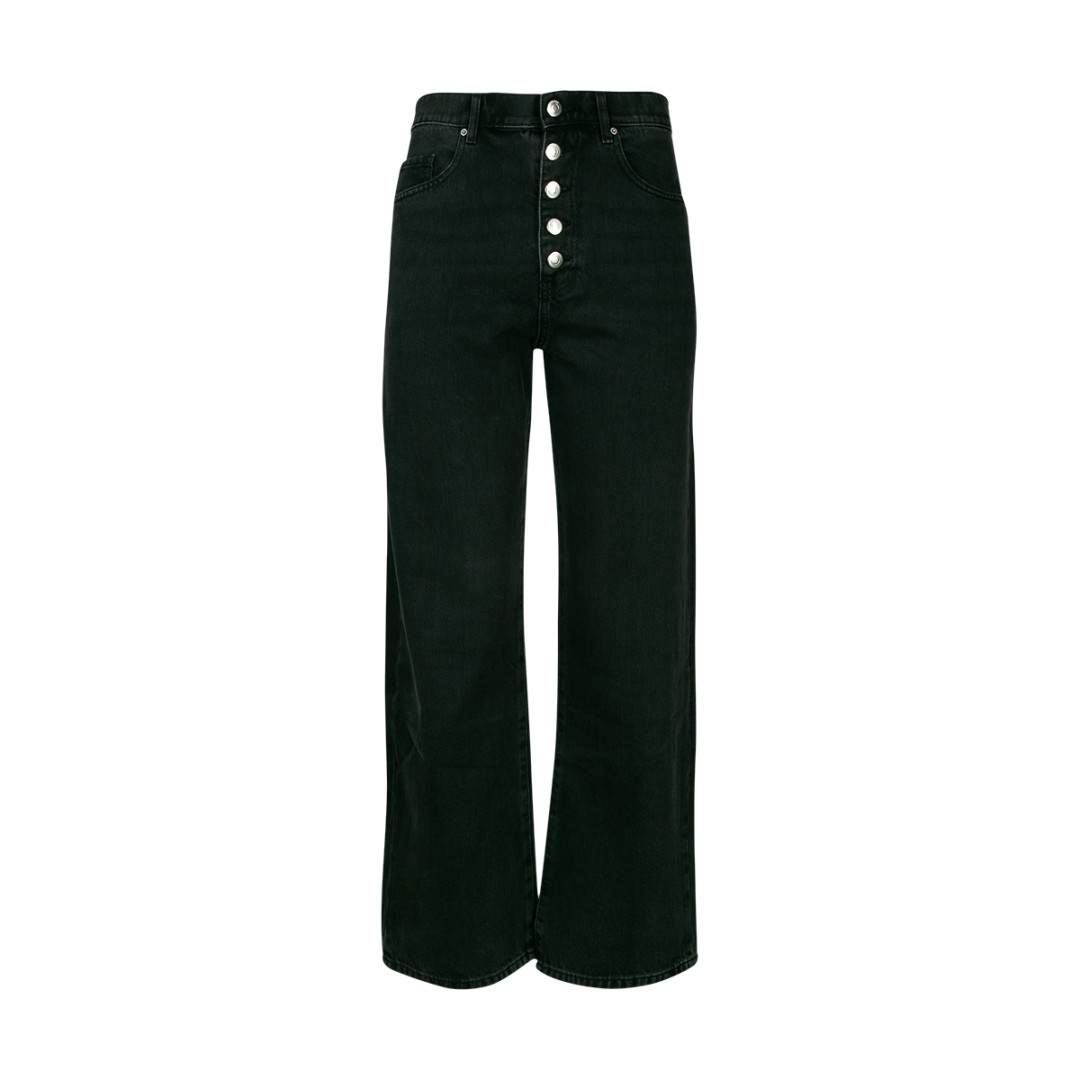 BOSS, Московский универмаг, Московский пр., 205, 207, 220, 18 000 руб.