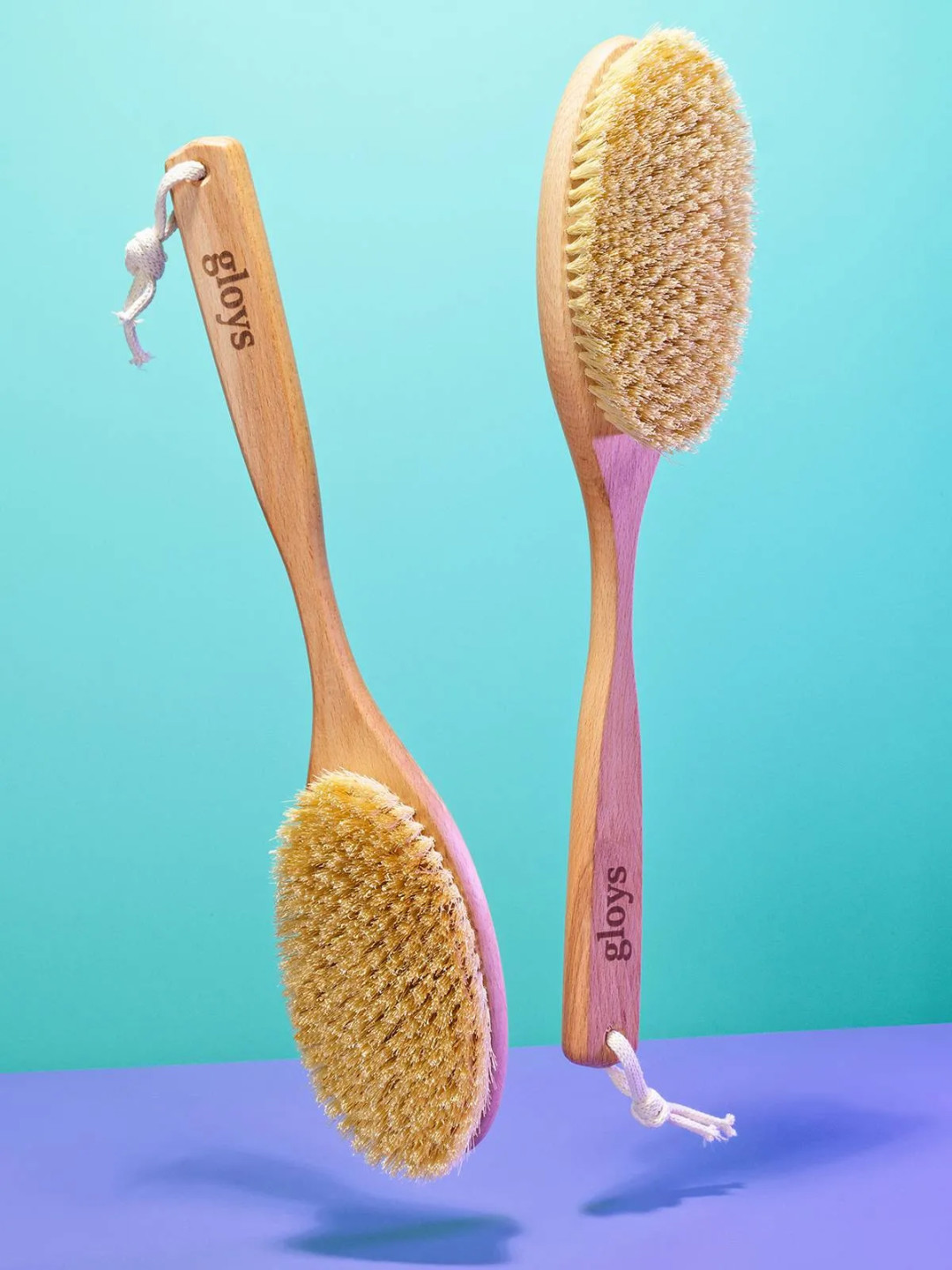 Щетка для сухого массажа Gloys Cactus. 599 руб.