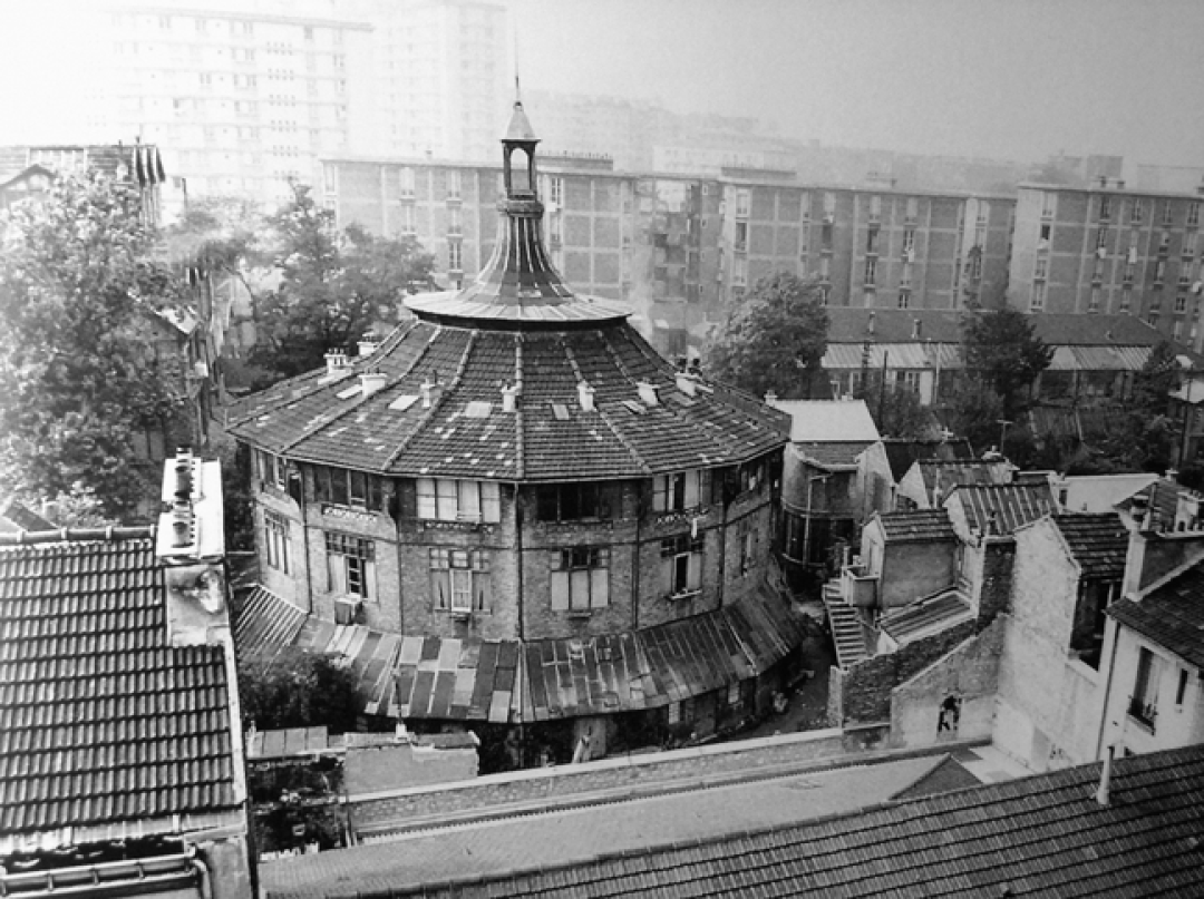 Парижский «Улей», где снимали комнаты кубисты, сюрреалисты, экспрессионисты.