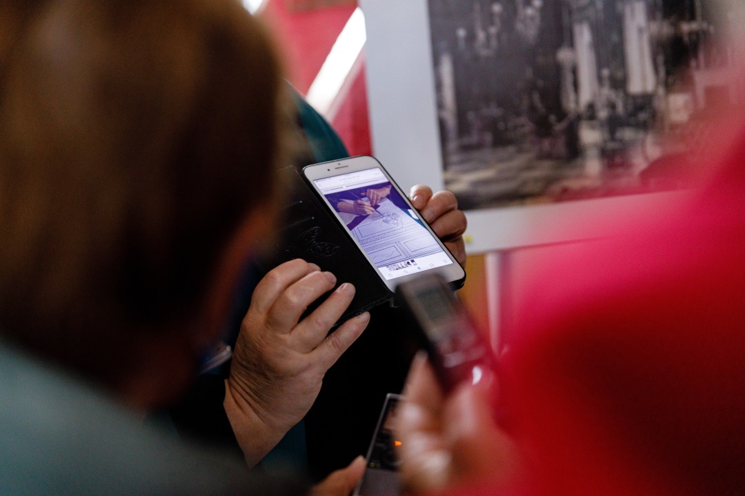 Китайские партнеры разрабатывают эскизы панно