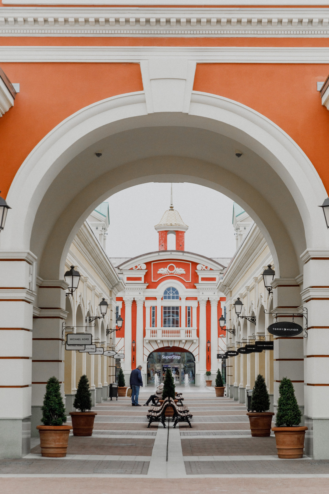 Outlet Village Пулково организуют проект Автоблогер LIVE | Sobaka.ru