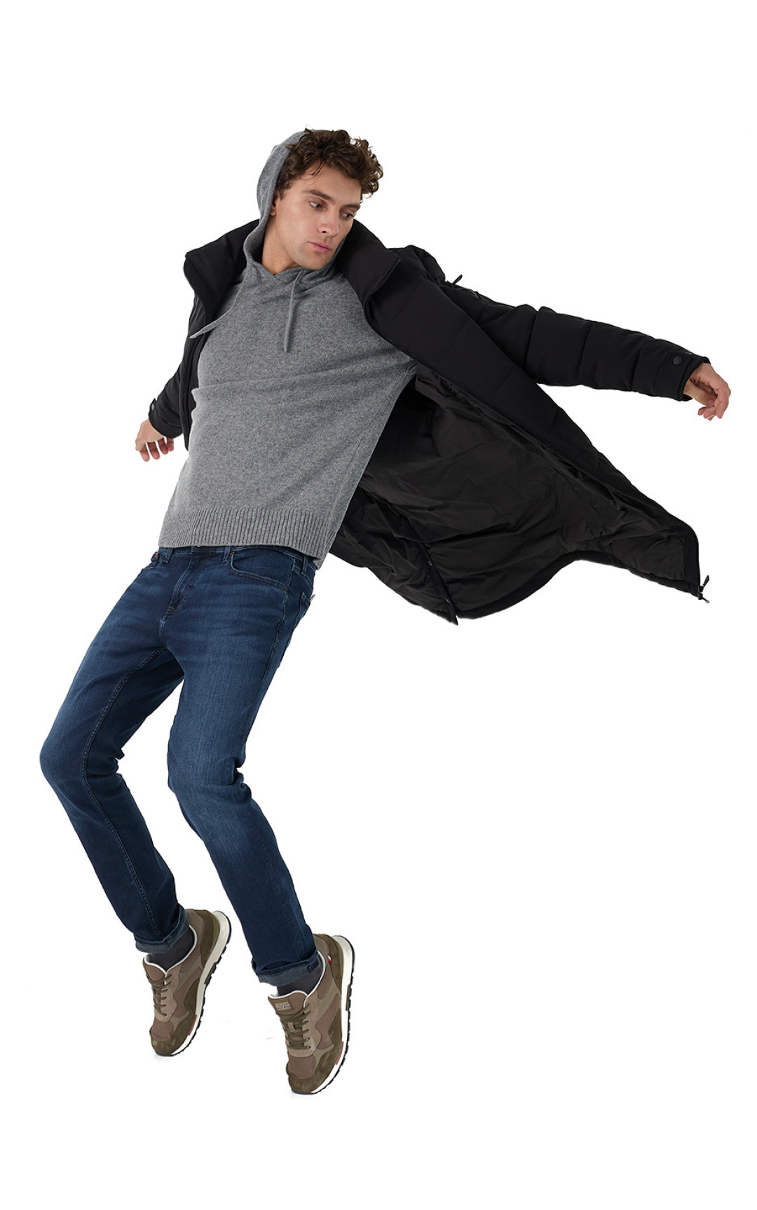 Джинсы Tommy Jeans 6 790 руб., (выгода 4 200 руб.)