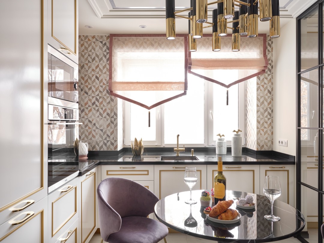 Классические золотые акценты — решение, подчеркивающее минимализм и вкус, «Импровизация»