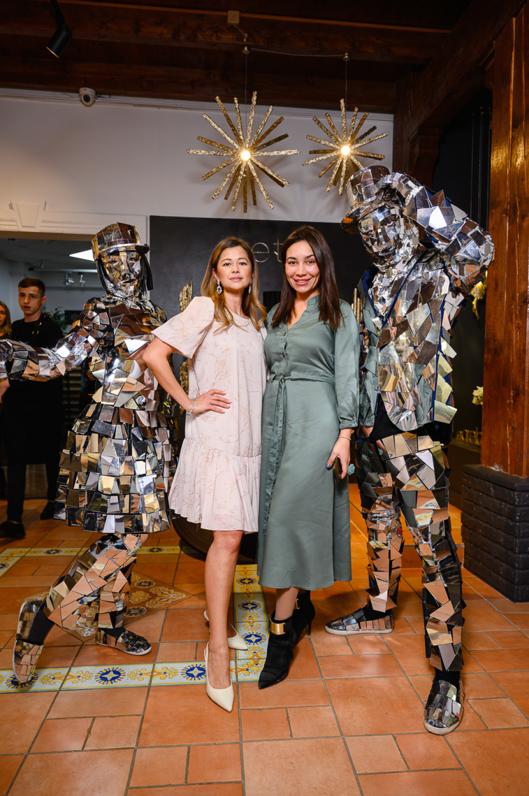 Рената Устюжанина, Маргарита Коротаева