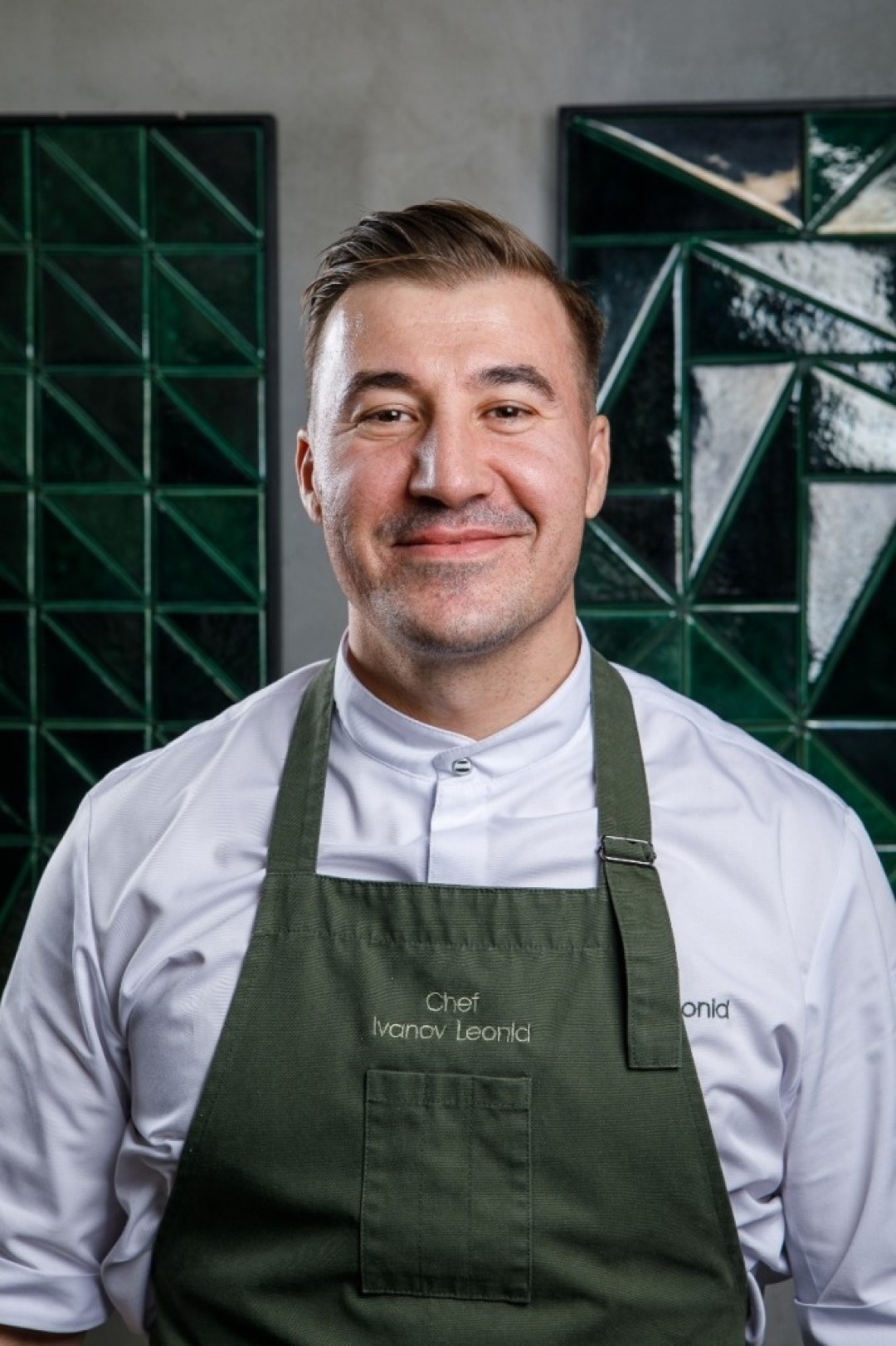 Леонид Иванов