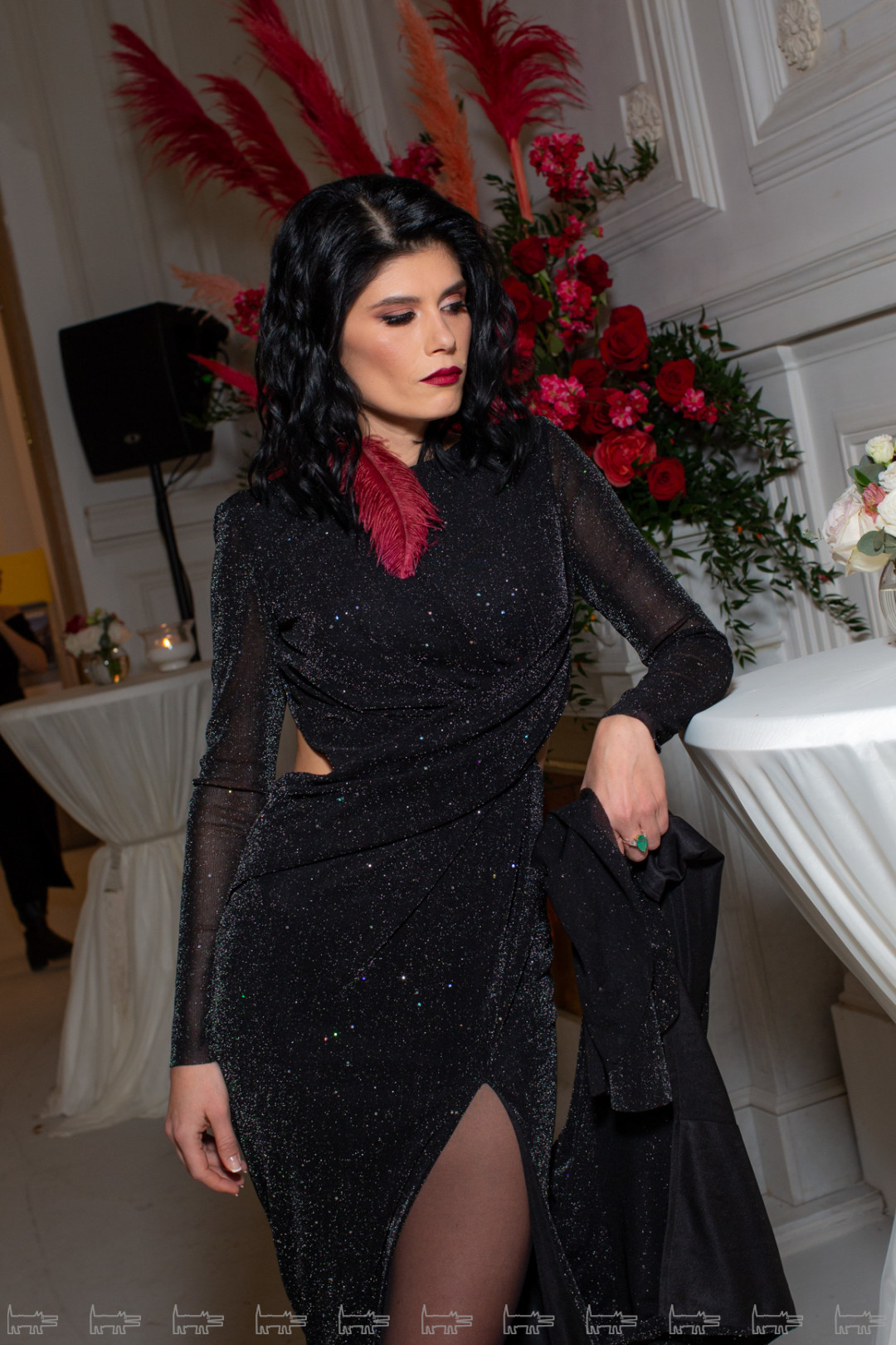 Сола Монова