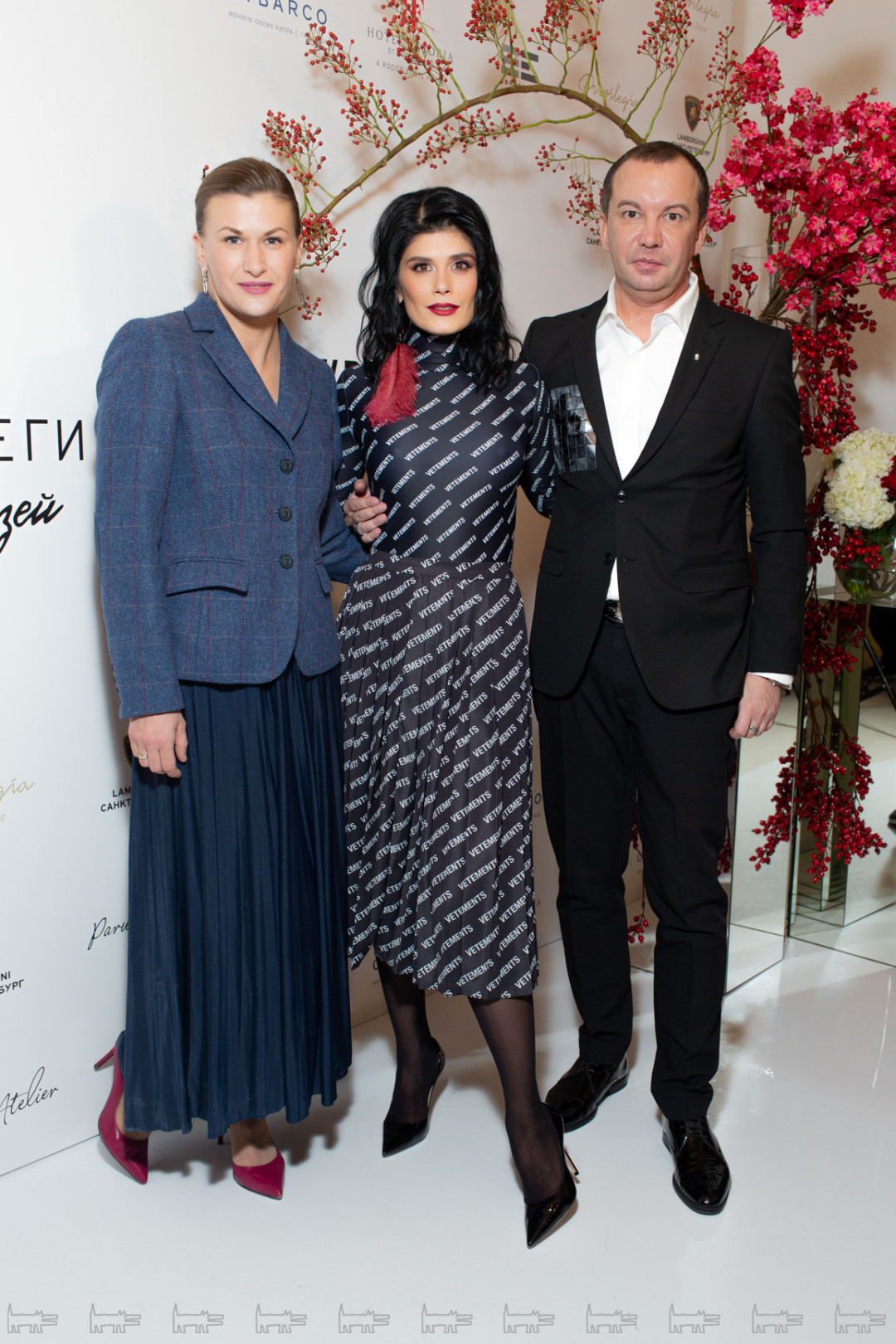 Серафима Мазнова, Сола Монова, Андрей Пепелин