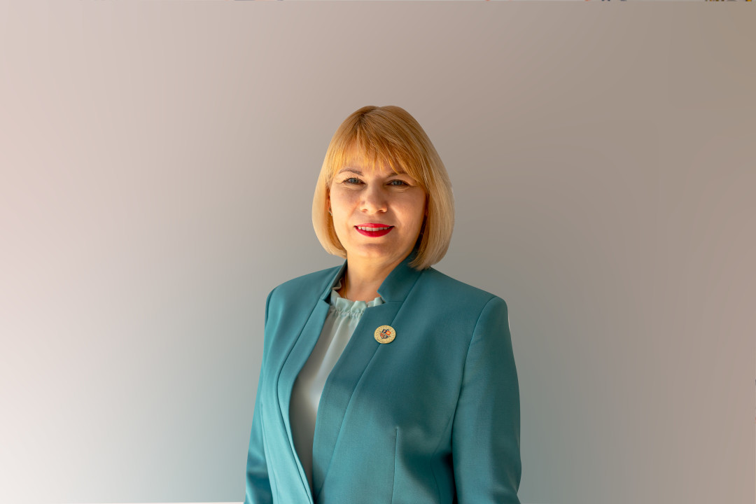 Ирина Борисовна Апиянц