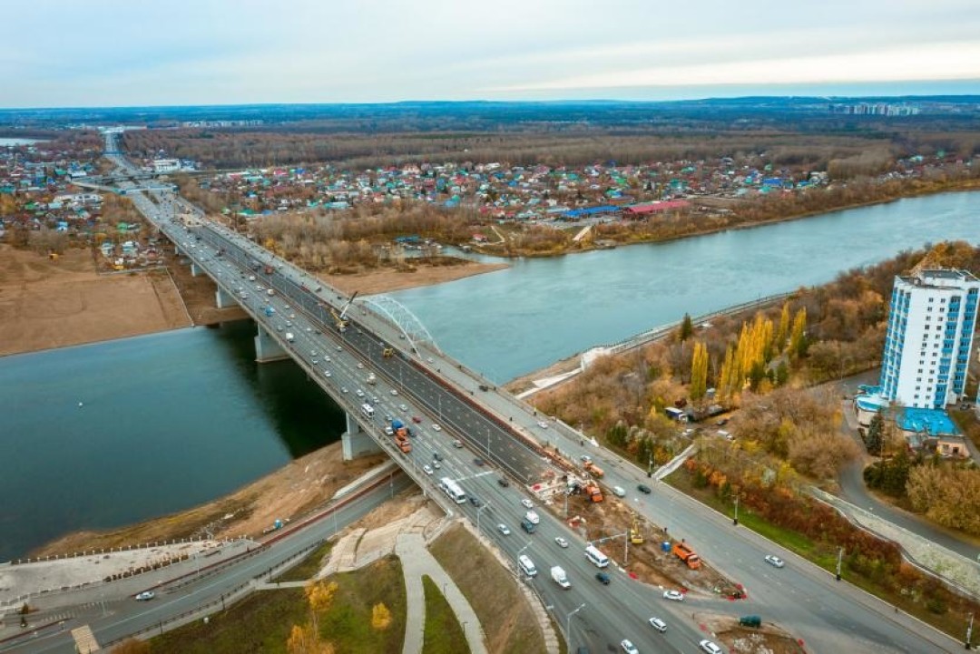 Строительство моста через белую