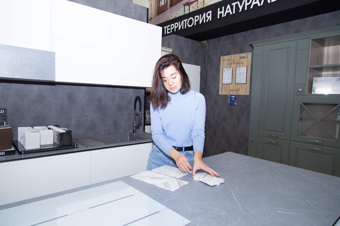 Enli. Гарнитур «Фреш», цена с островом 400 000 рублей