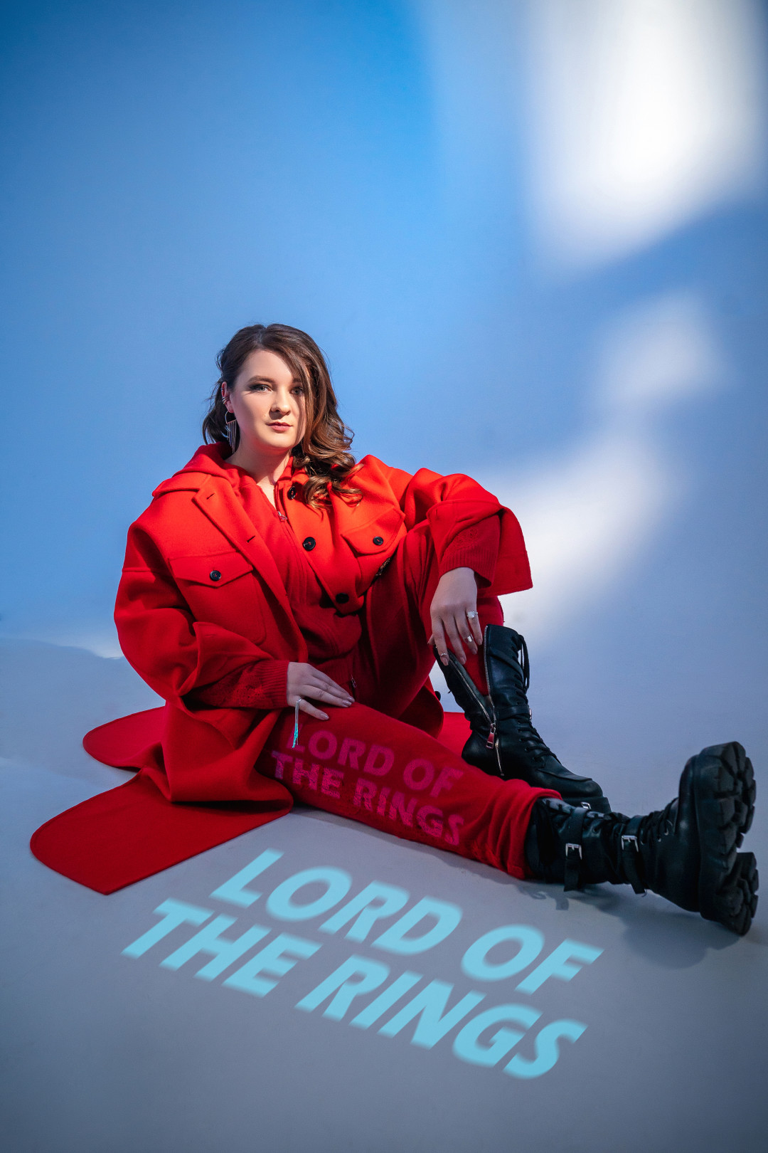 Костюм, пальто Ermano Firenzi, Smart Fashion Boutique Серьги, кафф, кольца Trendsetter