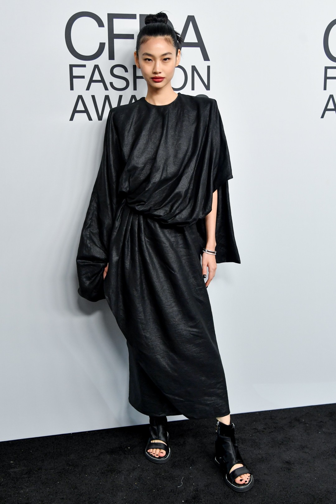 Чон Хо Ён в Louis Vuitton