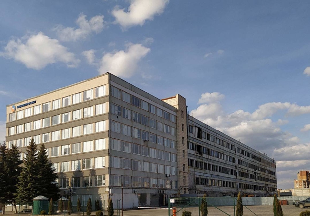 Здание фабрики незадолго до начала реконструкции