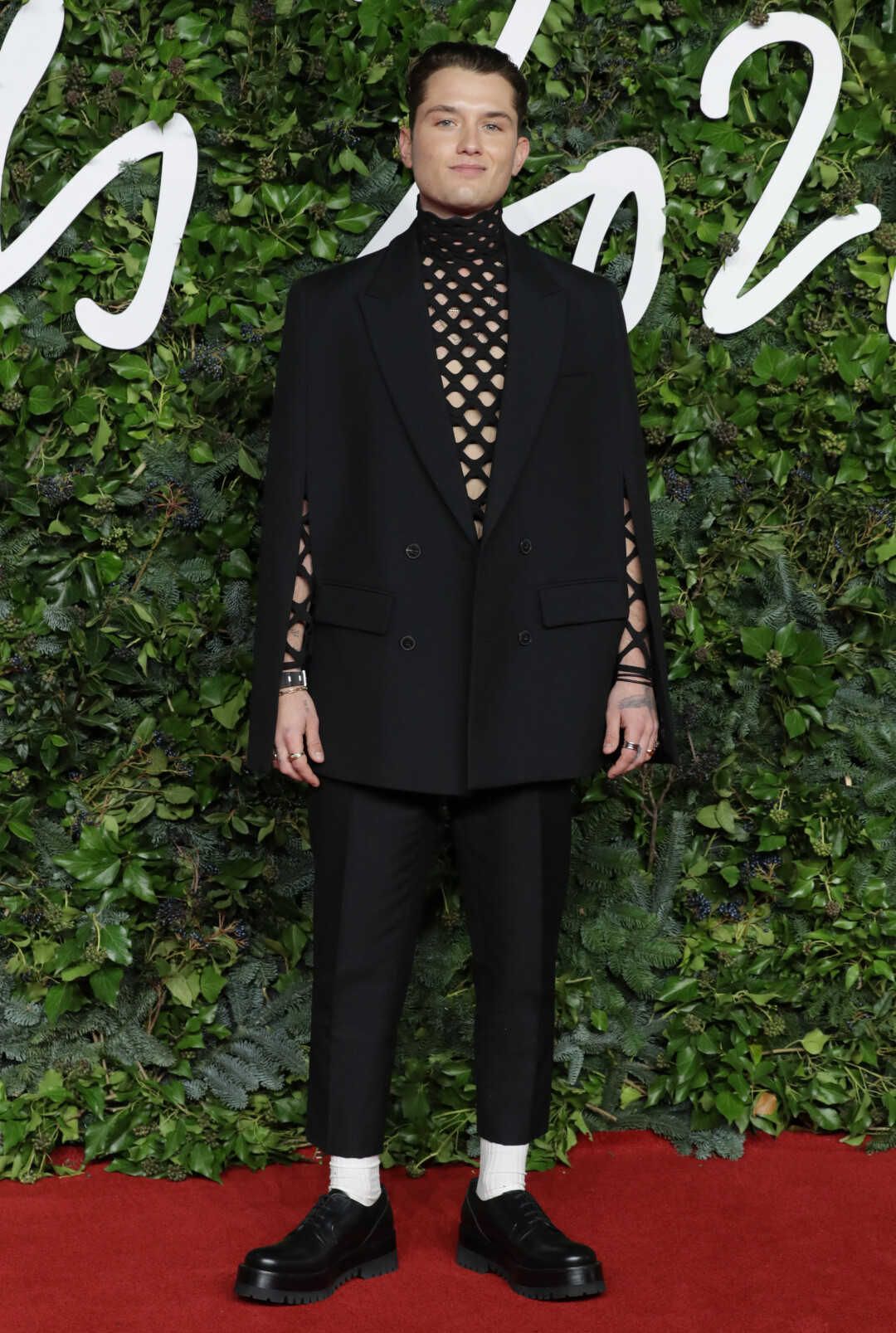 Рафферти Лоу в Valentino