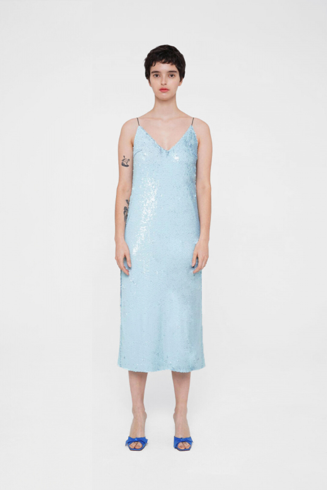 Голубое платье-комбинация