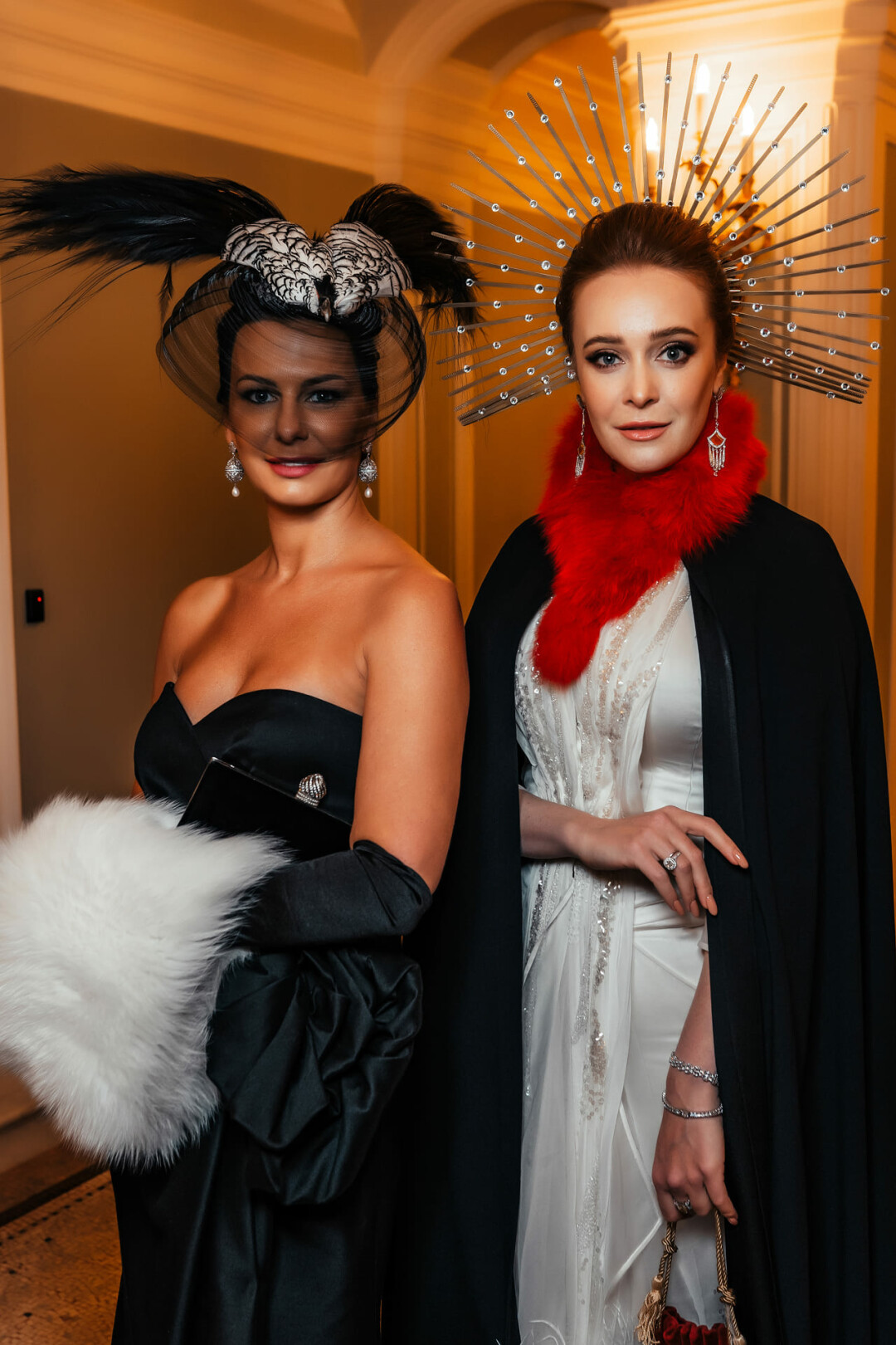 Полина Пидцан, Яна Светлова