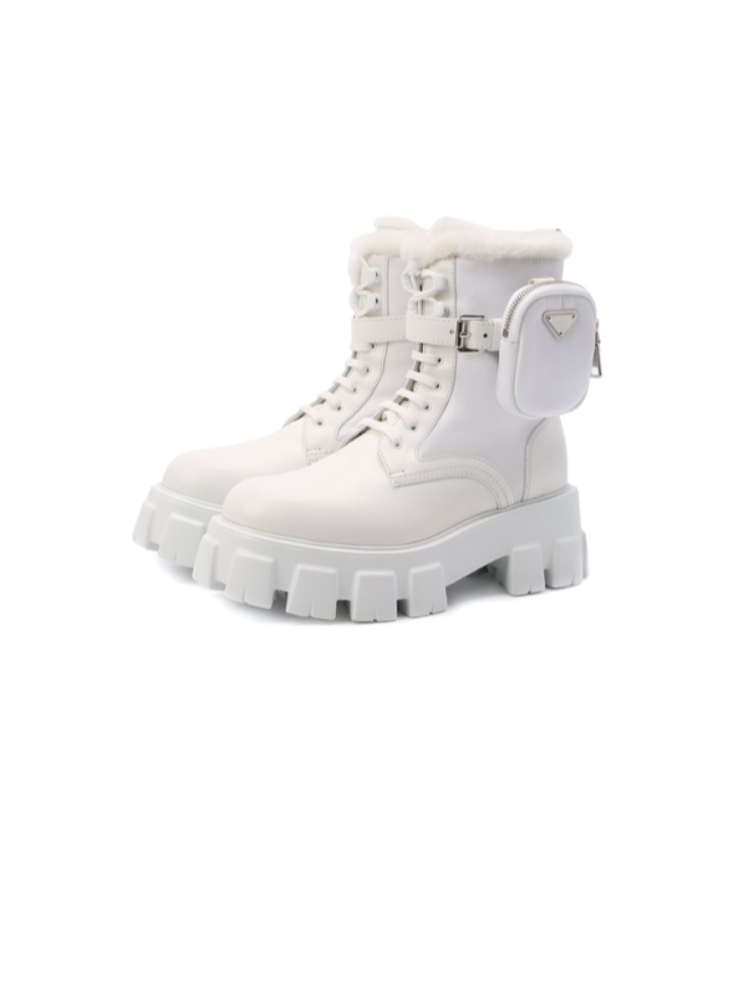 Prada, ДЛТ, ул. Большая Конюшенная, 21-23, 130 000 руб.