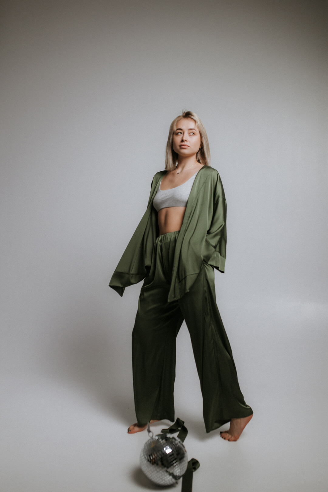 Пижама с длинными брюками, 6 500 ₽