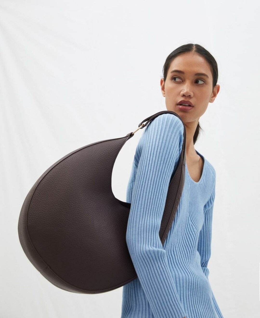 Cумка Adolfo Dominguez, 17 150 ₽