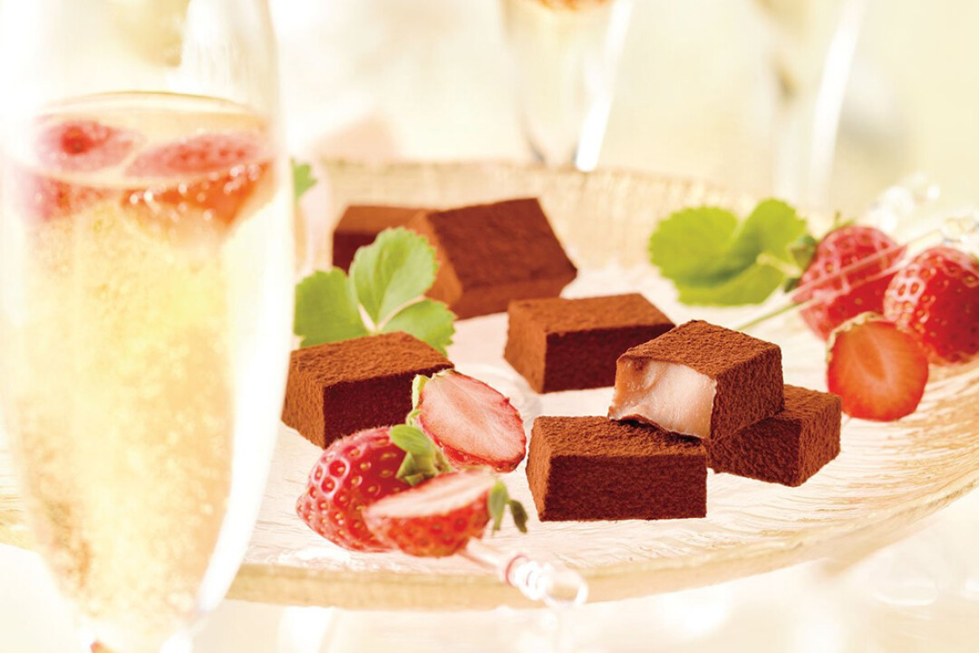 Рождественский бестселлер «Клубника в шампанском»