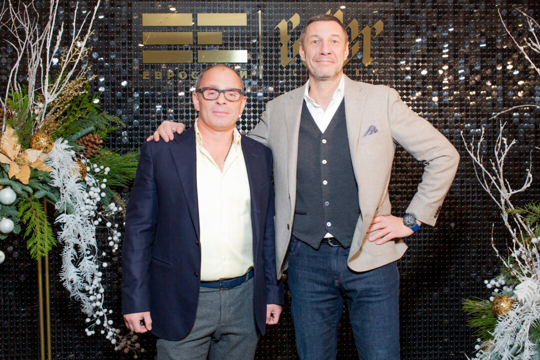 Роман Русаков, Дмитрий Салденег